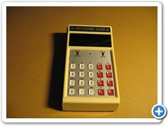 «Электроника Б3-18» — первый инженерный микрокалькулятор СССР, выпускался с 1976 года